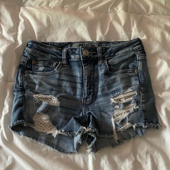 American Eagle Shorts - Picture 2 of 7